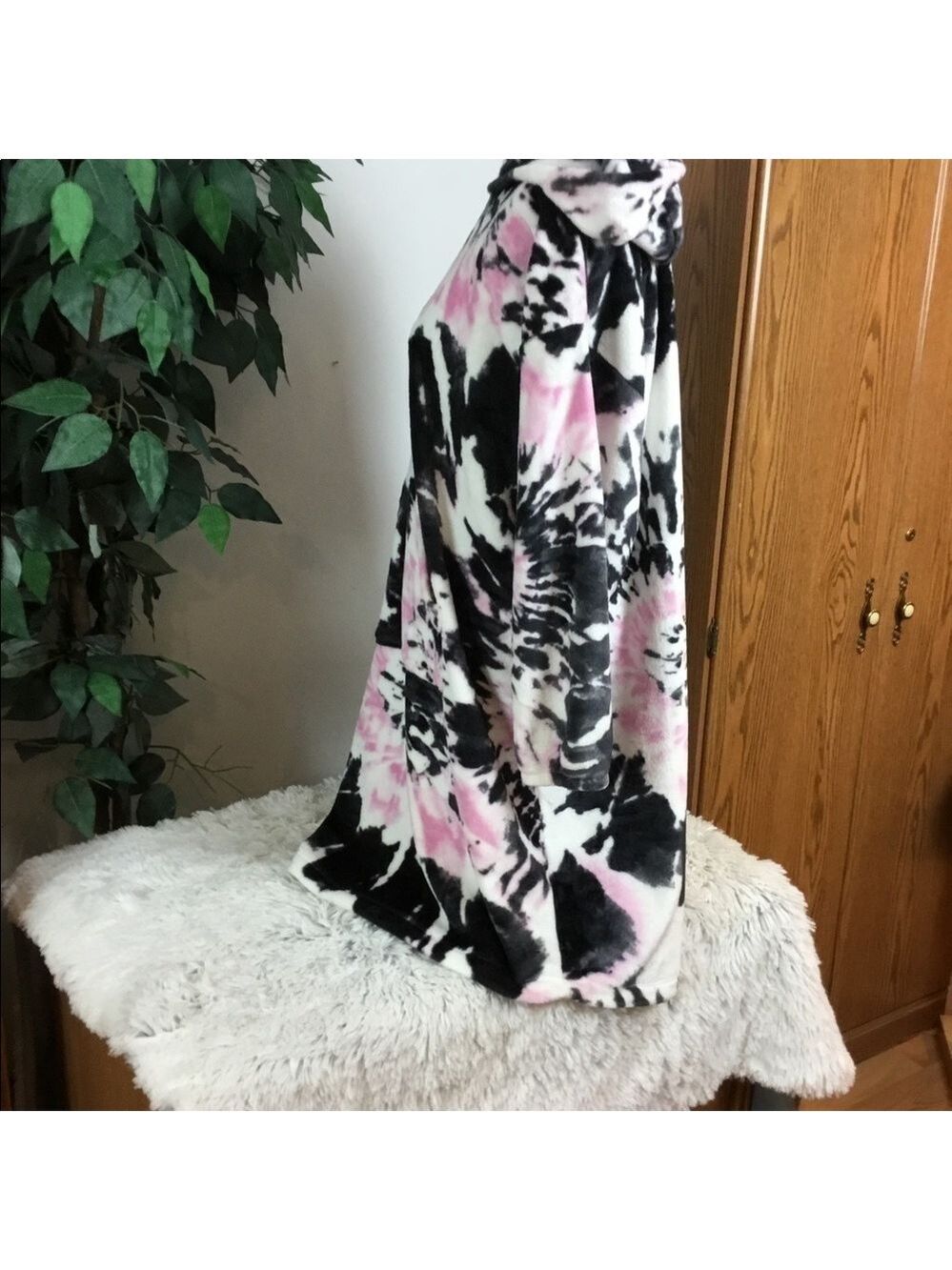 So L/XL oversized sleep hooded pullover lilac tie dye - Picture 11 of 11